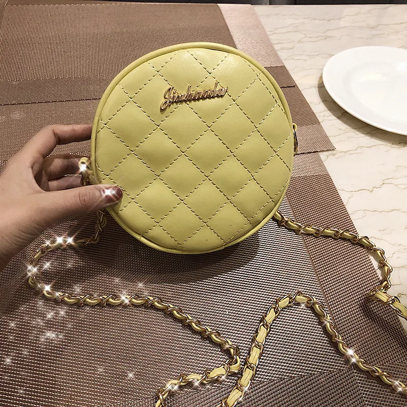 

2019 Spring Korean version of the new small fragrance Baitao chain bag fashion simple single shoulder bag for girls