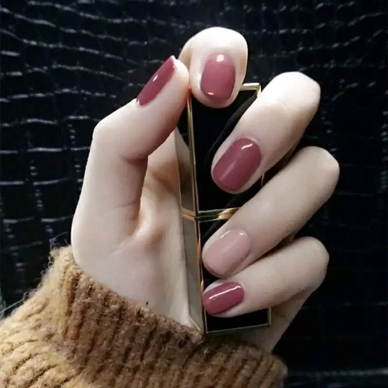 24pcs Pale Mauve Pink False Nails Jump Color Nails Short Square Head Full Cover Arylic Nail Art Fake Nail Tips With Glue Sticker