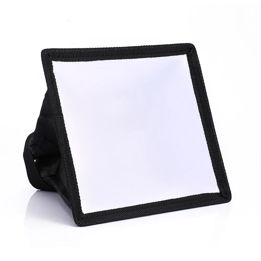 

Universal Mini Flash Softbox Diffuser 17x15cm For Canon 580EX II 430EX II 550EX 420EX for Nikon SB900/800/700/600 Flash Diffuser