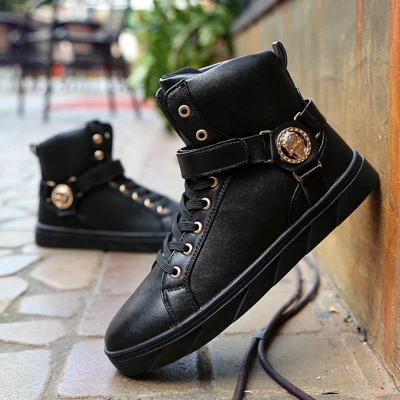white trending shoes