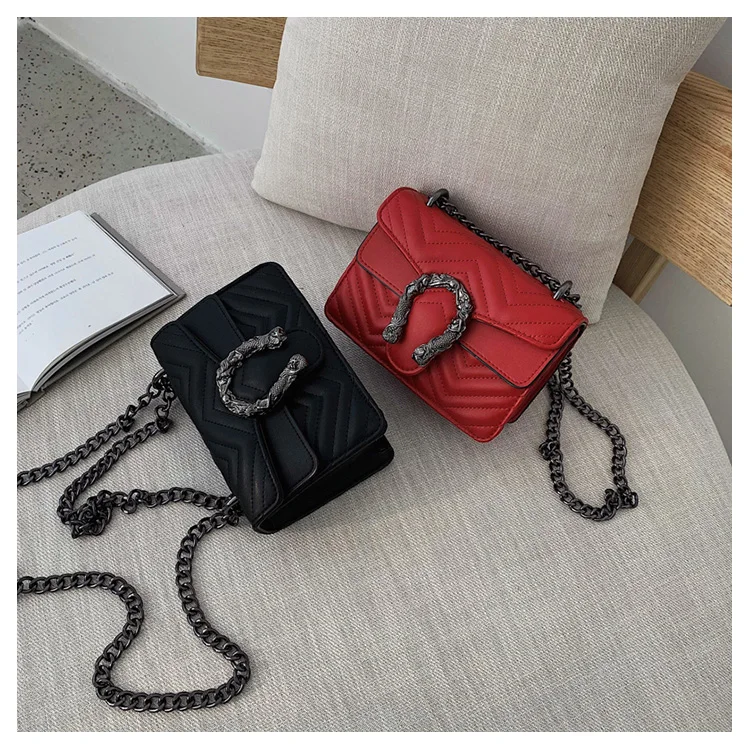 DORANMI Роскошные брендовые дизайнерские сумки с клапаном для женщин кожаная квадратная сумка женская маленькая сумка через плечо Bolso Mujer CBB211