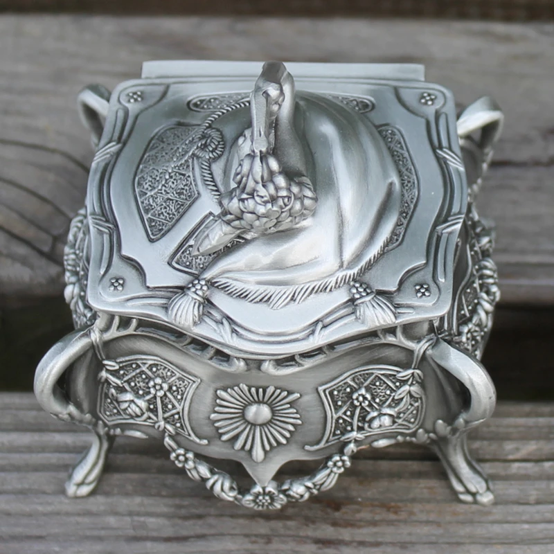 fashion Metal Jewelry Box with delicate flower pattern/ Pewter plated Trinket box/ Gift box Money Box for wedding