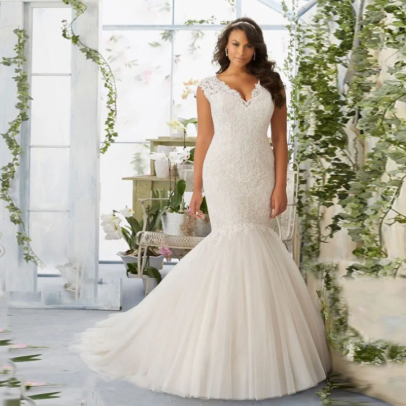 Modest Plus Size Wedding Dresses with Lace V Neck