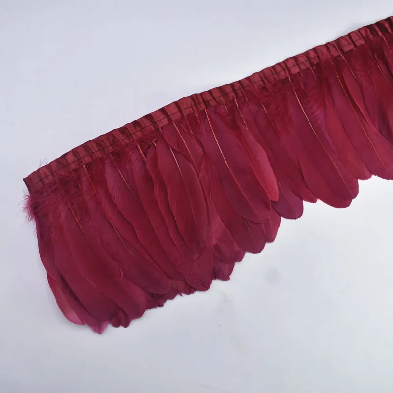 2 м/лот окрашенные темно-синие гусиные перья планки настоящие гуси перо ленты с бахромой платье ремень декоративная одежда - Цвет: Wine Red