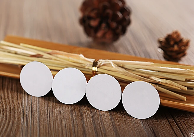 

(100 pcs/lot) NFC Tags Label Sticker 13.56Mhz RFID Card Ntag216 868bytes For ALL NFC android Phone