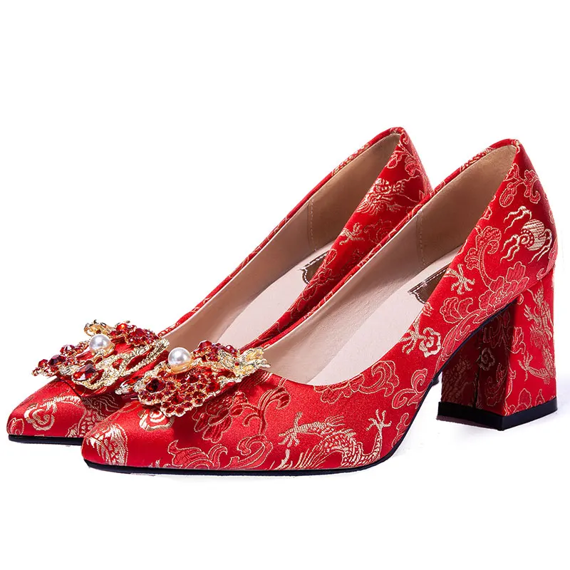 

Vintage Red Show Thick High-heeled Dragon And Phoenix Wedding Shoes Stiletto Festive Bride Low-heeled Comfortable Women's Pumps
