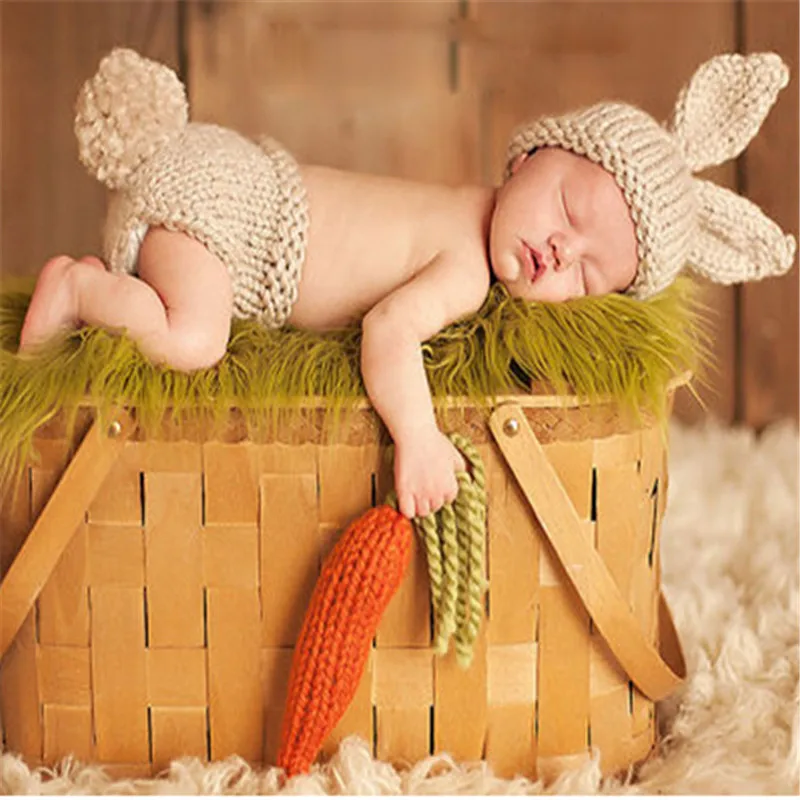 traje de conejo para bebe tejido