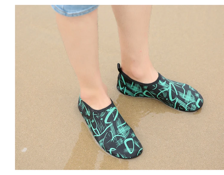 beach shoes men (24)