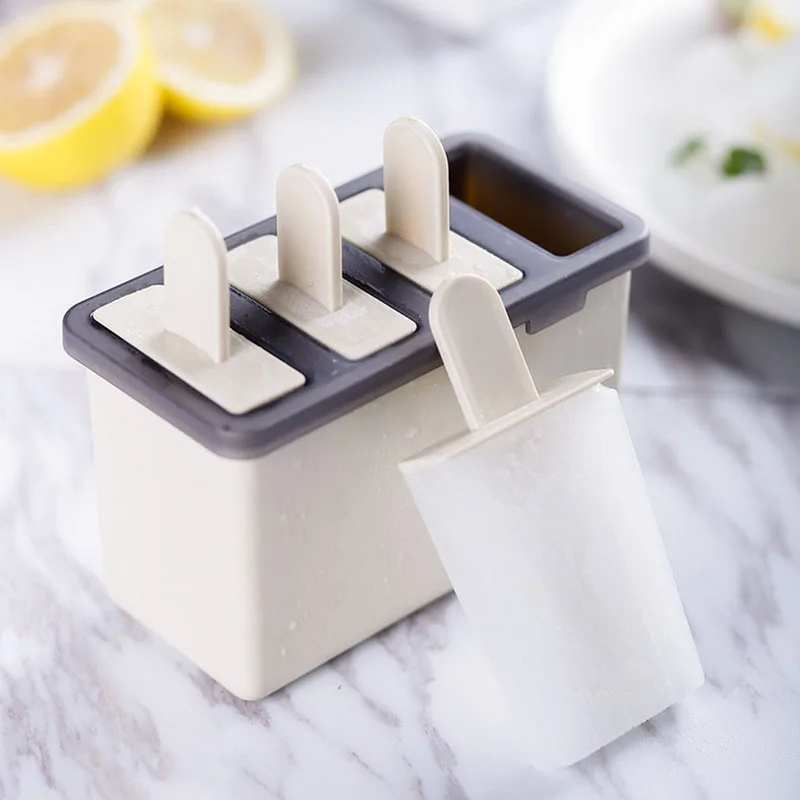 

1Pcs Food Grade Plastic Popsicle Mold Ice Cream Tubs Summer Cool Home-made Ice Tray Popsicle Box With Long Handle Kitchen Gadget