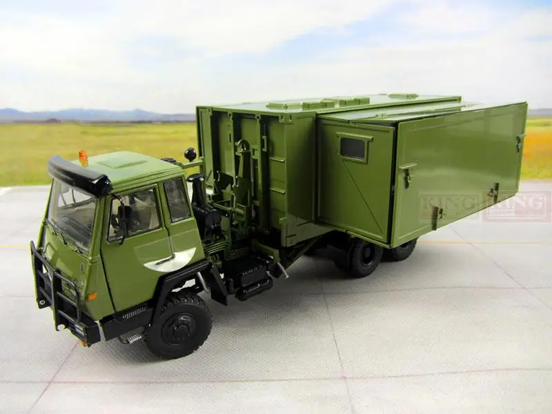 1:43 scale Steyr Military shower truck for Chinese army Military Shan Xi Automobile PLA heavy Military shower vehicle