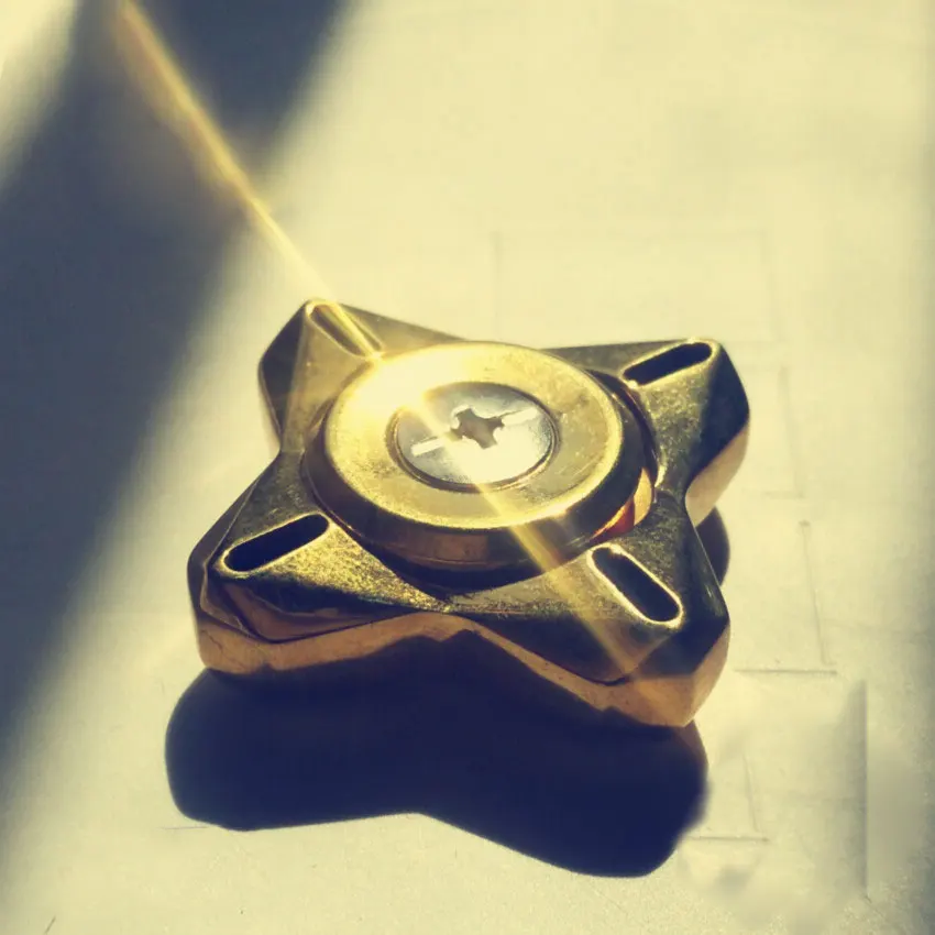 

Golden Four Corner Dreamer Fidget Spinner Rotating Fingertip Gyro EDC Children's Toy Adult Anti Stress Toy
