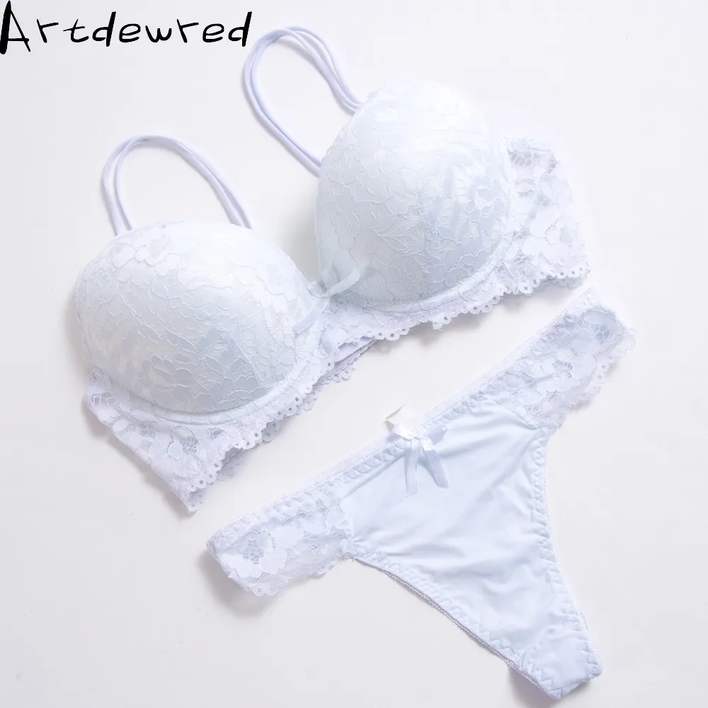 Reggiseno push up sexy plus size di alta qualità Deep V Set reggiseno push up con ricamo floreale Set intimo donna reggiseno e mutandine 34 36 38_voghion.com