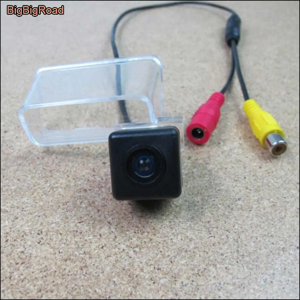

For Dong Feng S30 2009-2014 Car Rear View Camera / Back Up Parking Camera / HD CCD Night Vision /waterproof / DIY Plug Directly