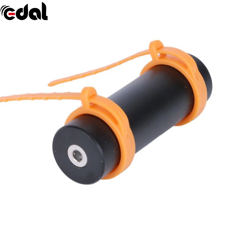 Waterproof MP3 Player 4GB Built-in Swimming Diving Sports MP3 Players USB Charging Cable Support FM