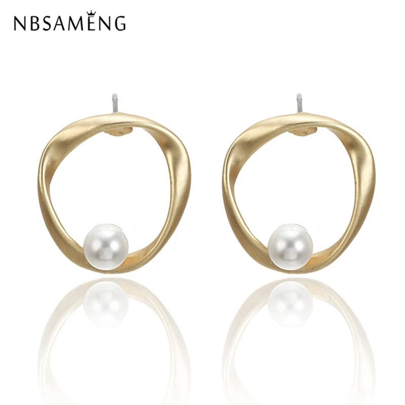 

New Trendy Drop Earrings 2019 Geometric Simulated Pearl Simple Dangle Earrings Korean Style Women Gold Earrings Fashion Jewelry