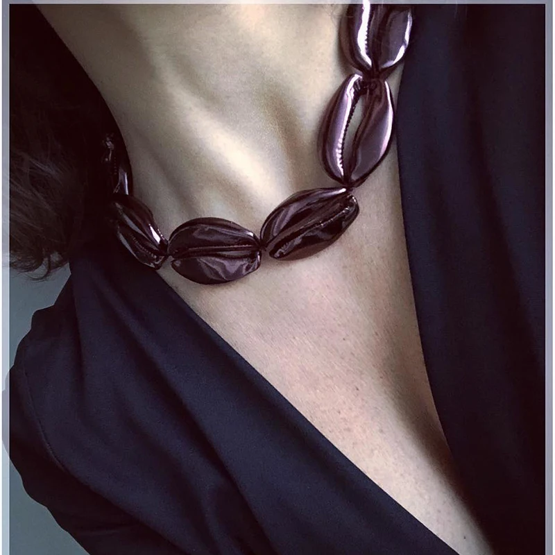 Ожерелье boho Big Concha cowry MEGA PUKA ожерелье бордового цвета на День святого Валентина