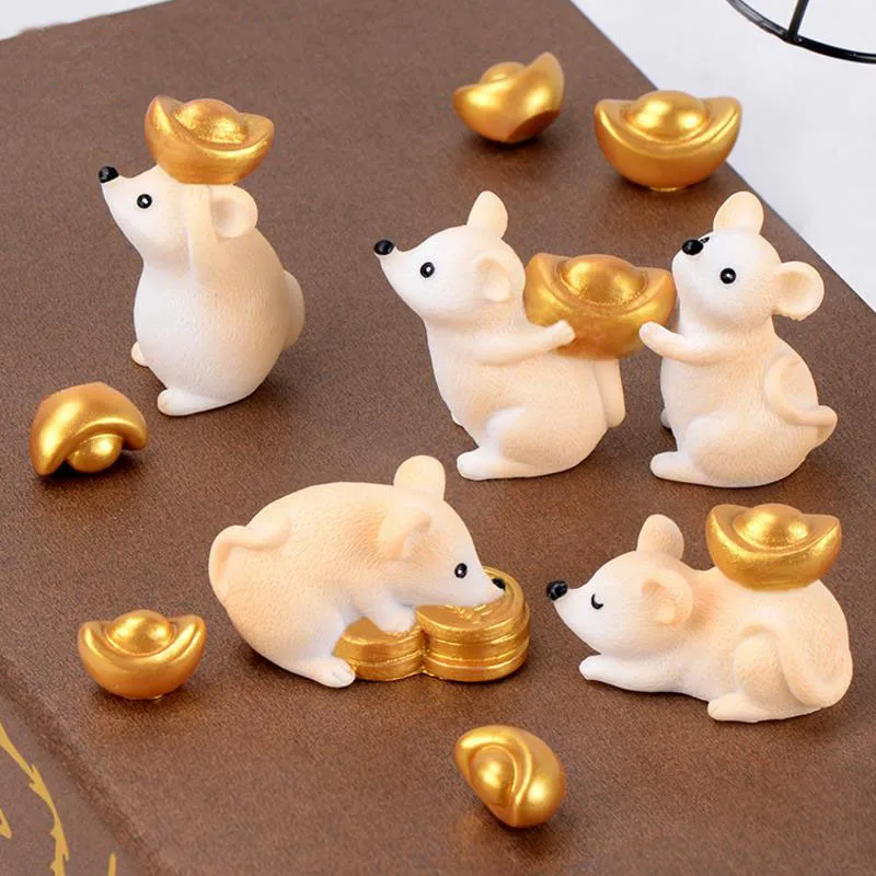 

1 Pc Kawaii Money Mouse Resin Craft Ornament Cartoon Animal Gold Ingot Mouse DIY Mini Small Car Decor Model Figure Toys