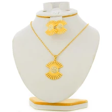 С украшением в виде кристаллов круглые модные ювелирные комплекты dubai для Для женщин камень Цепочки и ожерелья набор из подвески и серег Золотой Ювелирные наборы Свадебные ювелирные изделия