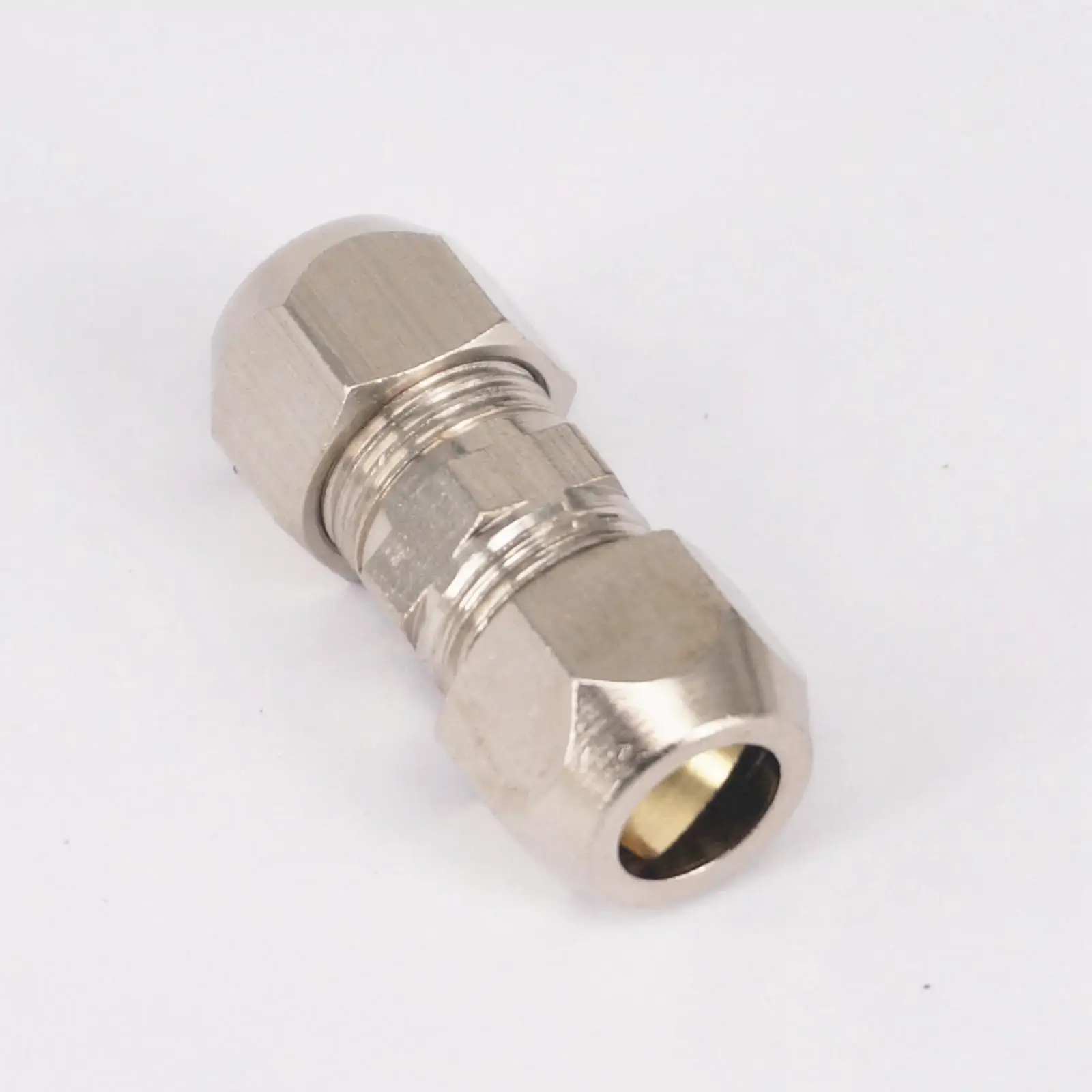 

2pcs Straight Brass Fit 8mm OD Tube Coupler Adapter Connector Compression fitting For Tubing