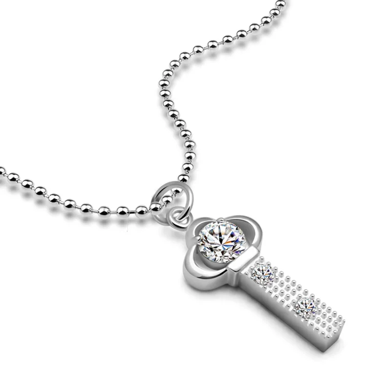 

Bohemian jewelry 2019 new fashion pop jewelry silver key zircon pendant 925 silver necklace female wholesale Charming jewelry