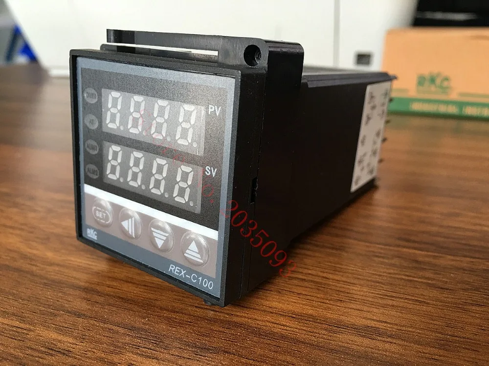 Digital Temperature Controller REX-C100 SSR output with Range 0-400 Degrees Celsius 50Hz | Инструменты