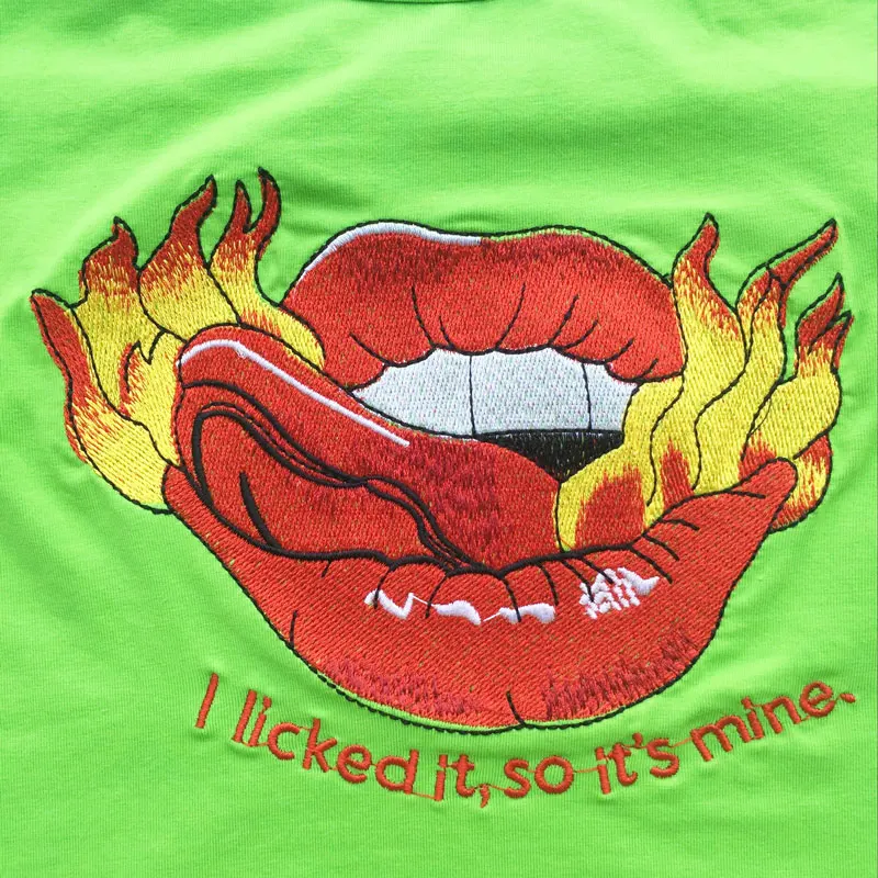 Сексуальный губы вышивка unif короткий топ, бюстгальтер без косточек зеленый летний топ на бретелях для женщин уличная футболка Повседневная camiseta mujer
