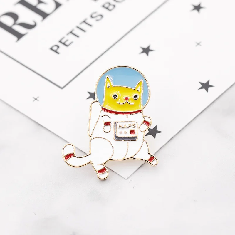 Cartoon Cute Astronaut Cat Brooches for Women Cute Space Capsule Badge Jewelry Enamel Pins Hijab Pins Accessories Gifts