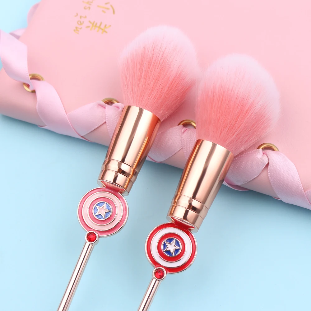 

New Fashion 1PC Avengers Captain America Makeup Brush Shield Cosplay Blush Powder Make Up Beauty Tools 2Colors Soft Face Makeup