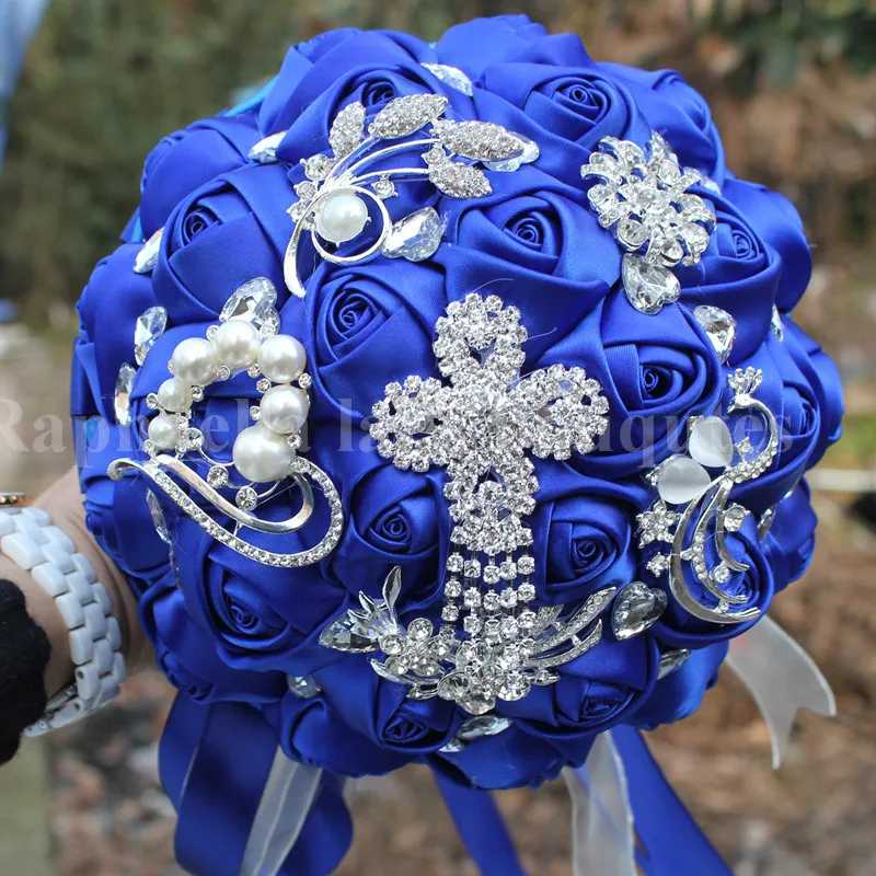 Por Royal Blue Wedding Bouquets 10w X 18l Royal Blue White Tl11 Bridesmaid Round Bouquet