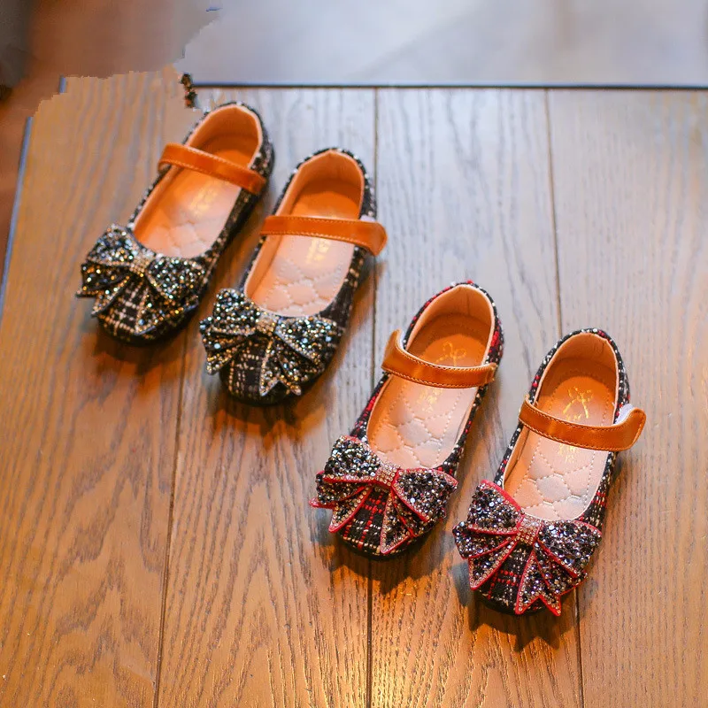 

Children's Flat 2018 Spring New Girls Shoes Bow Tie Princess Paillette Shoes Sandals Elegant Footwear Shine Pink Toddler Wear