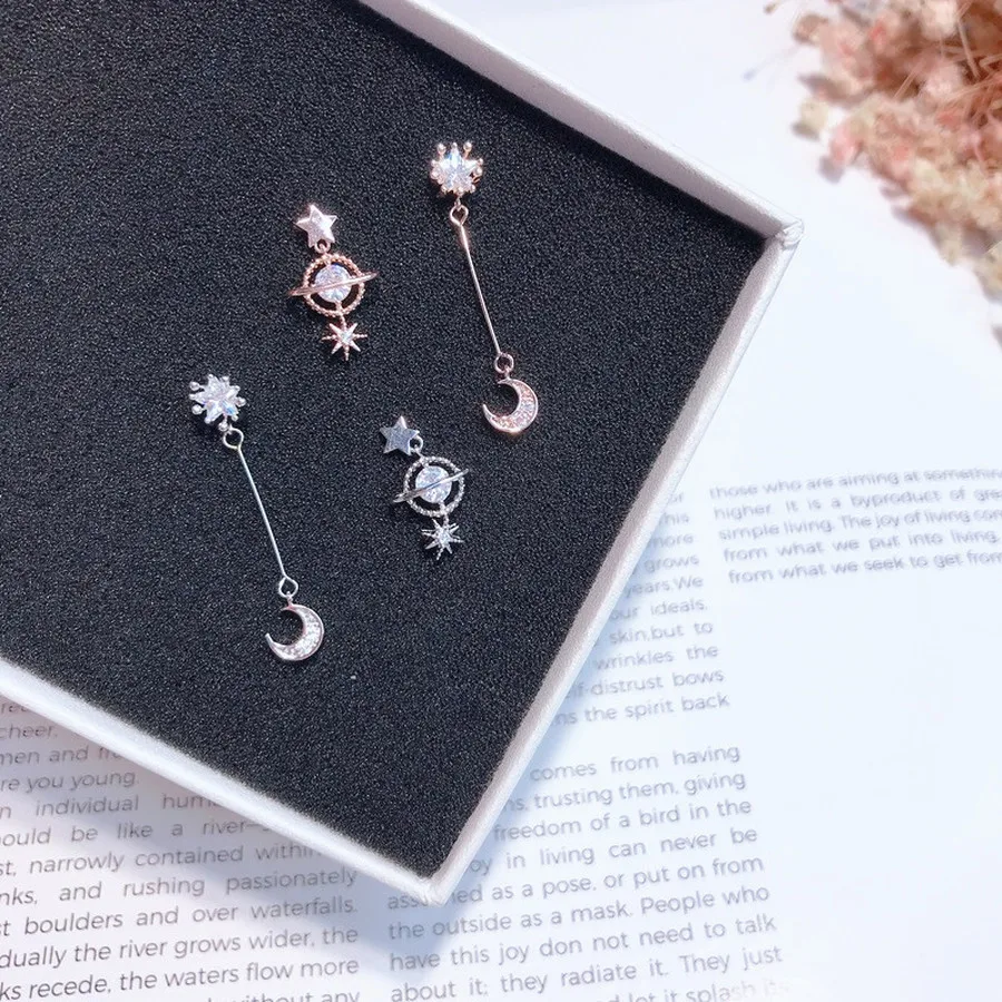 

Korean New Star Moon Asymmetrical Earrings Exquisite Chic Universe Planet Drop Earrings Women Fashion Jewelry Accessories