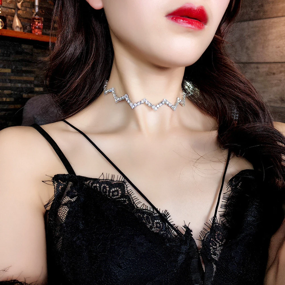 Сексуальное готическое волнистое ожерелье-чокер, Женская цепочка, блестящие стразы, Клубные ювелирные изделия