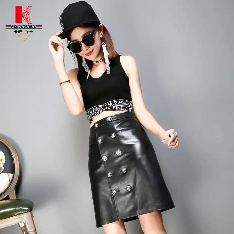 high waisted black skirt outfit