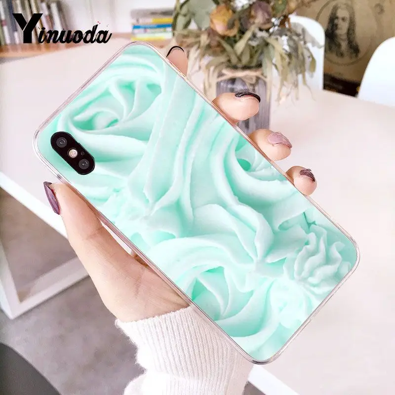 Simple little fresh mint green