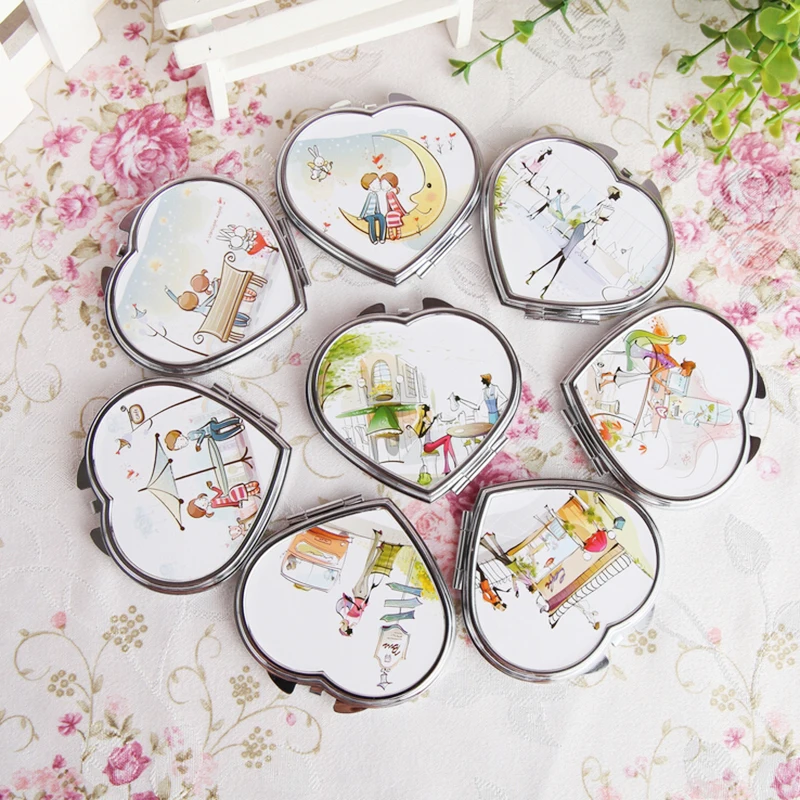 

Random Portable Pocket Double Sided Mirror Heart Shaped Design Mini Pocket Makeup Mirror Cosmetic Compact Mirrors