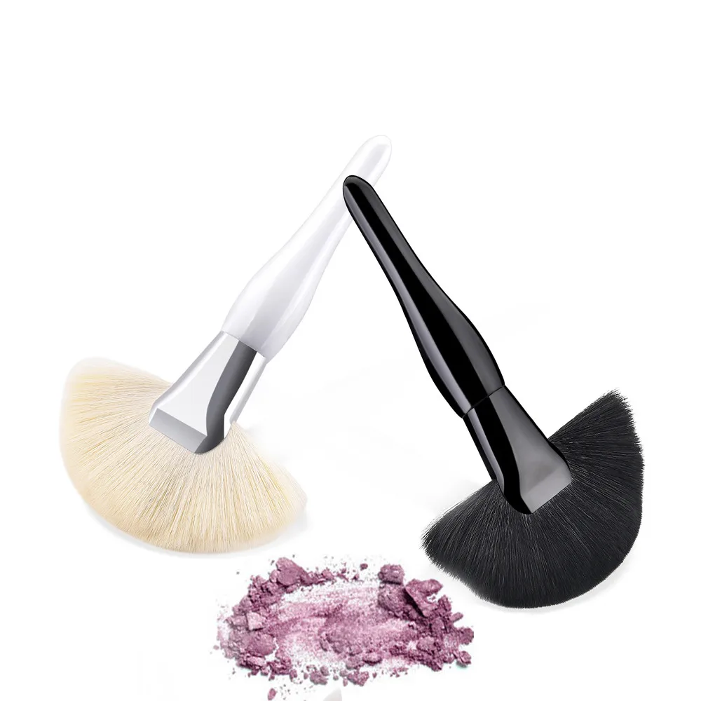 

Professional Woman Makeup Tool Scalloped Brush Soft Synthetic Hair Loose Powder Beautiful and elegant professional makeup tool