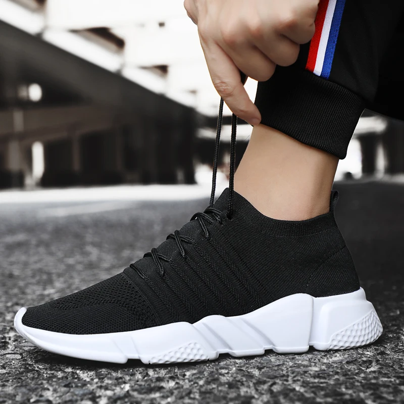 

Hot Sale Lace-Up Men Running Shoes High Quality Breathable Net Lightweight Sports Shoes Outdoors Jogging Walking Sneakers