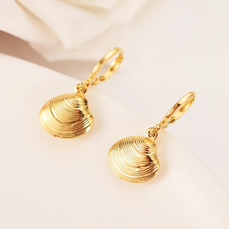 

cute shell Gold Color Copper Earring Women/Gril Gift Lovely Cute Animal Charm Jewelry kids gift diy charms wedding bridal PNG