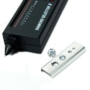 

HOT !!! Portable Diamond Selector II Moissanite Gemstone Tester Tool