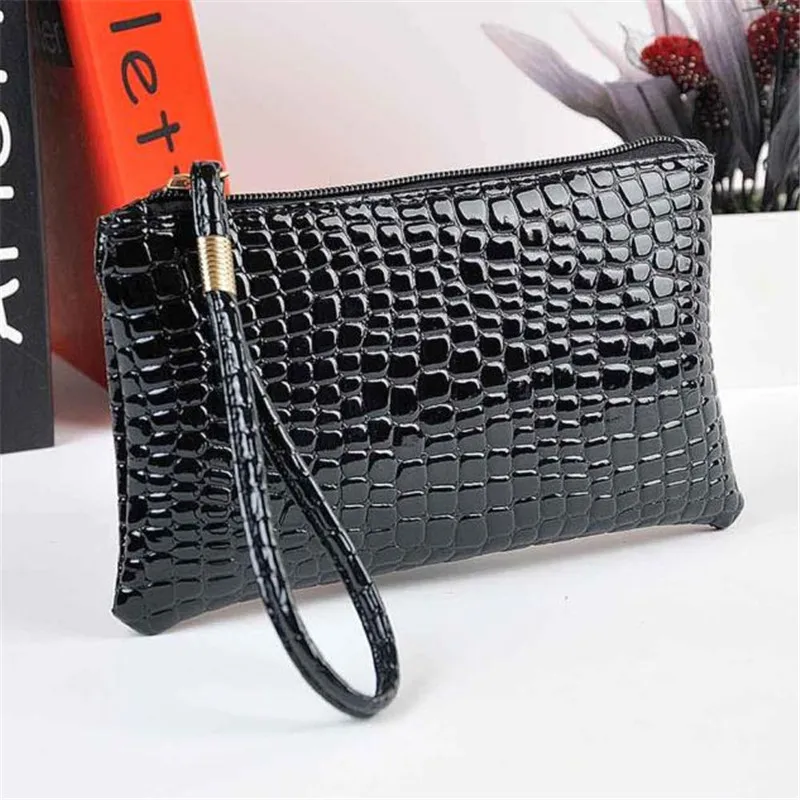 

Makeup Women Crocodile Leather Clutch Bag Purse