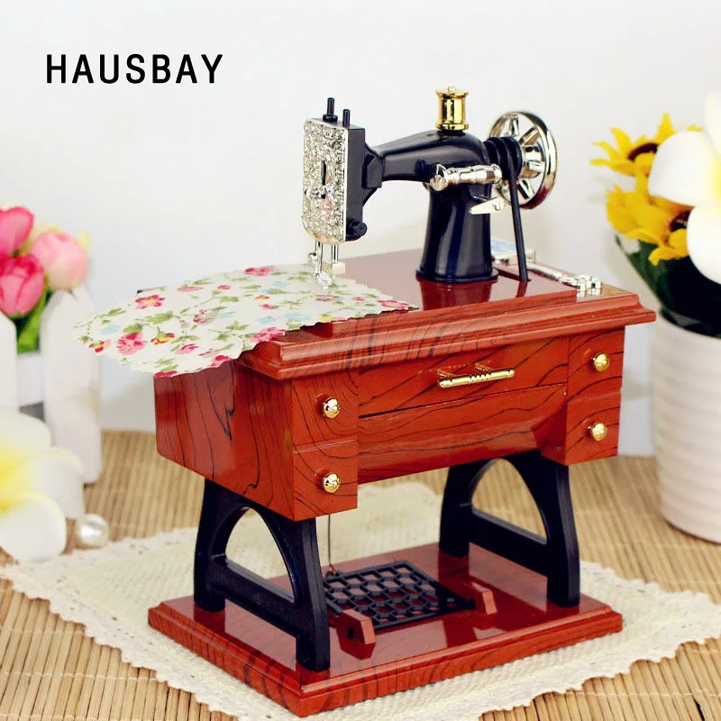 SODIAL R Caja de musica mecanica de estilo de mini maquina de coser vintage rebobinado 