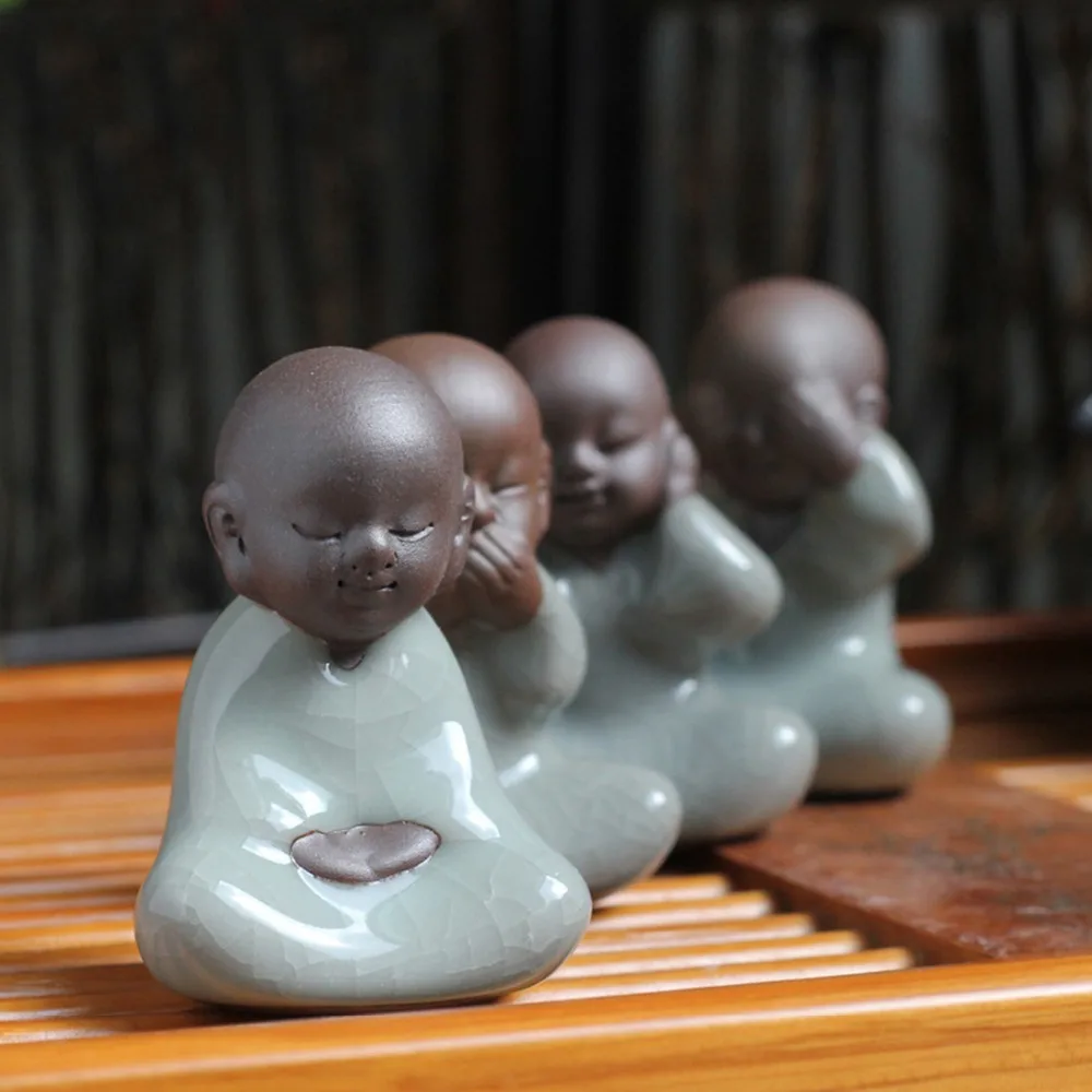 

1 Pcs Ceramic Tea Pets Buddha Buddhist Small Buddha Statue Monk Figurine India Purple Sand Tea Pet Monk Figurine Home Decoration