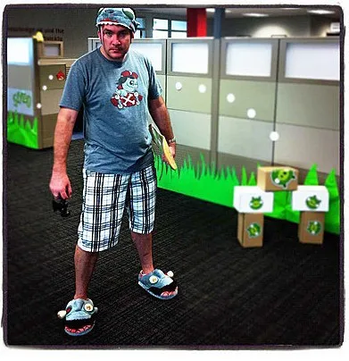 2614904657_102054008