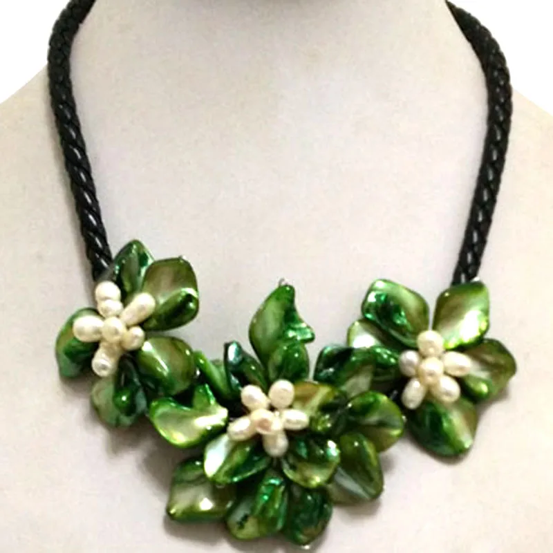 

18 inches Natural Leather Cord Three Green Shell Flower Bride Jewelry Women Handmade White Pearl Necklace