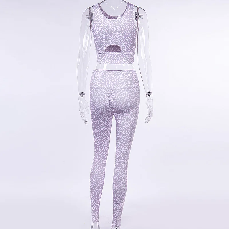 9446602839_1628540031