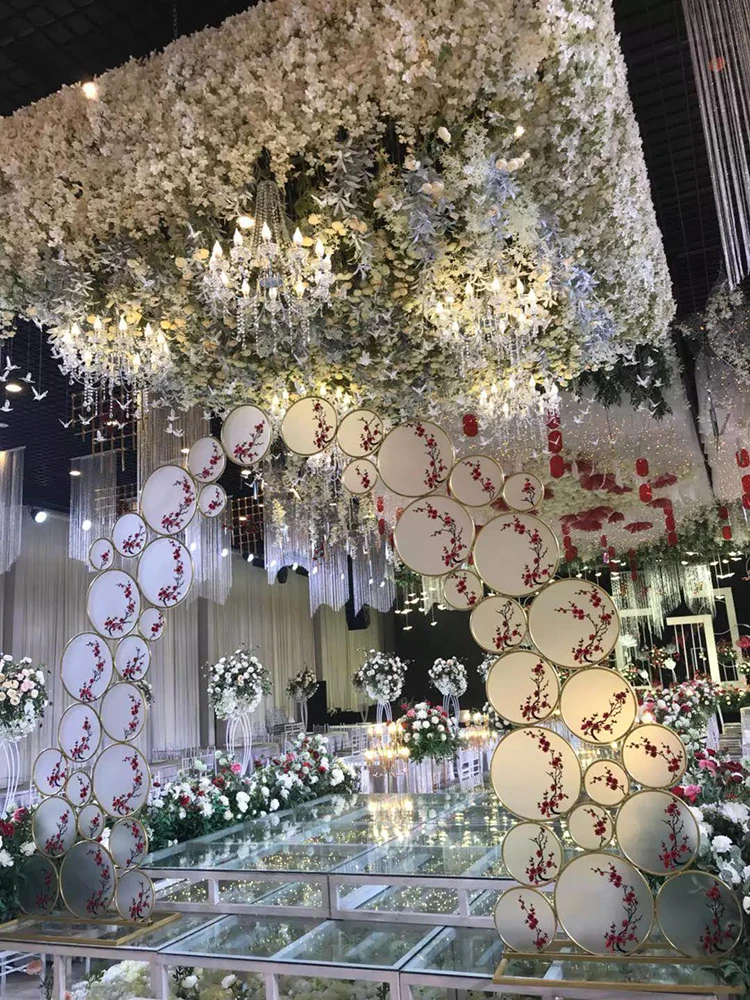 Wedding props wedding stage background decoration window photography decoration props hollow-out seagrass furnishings.