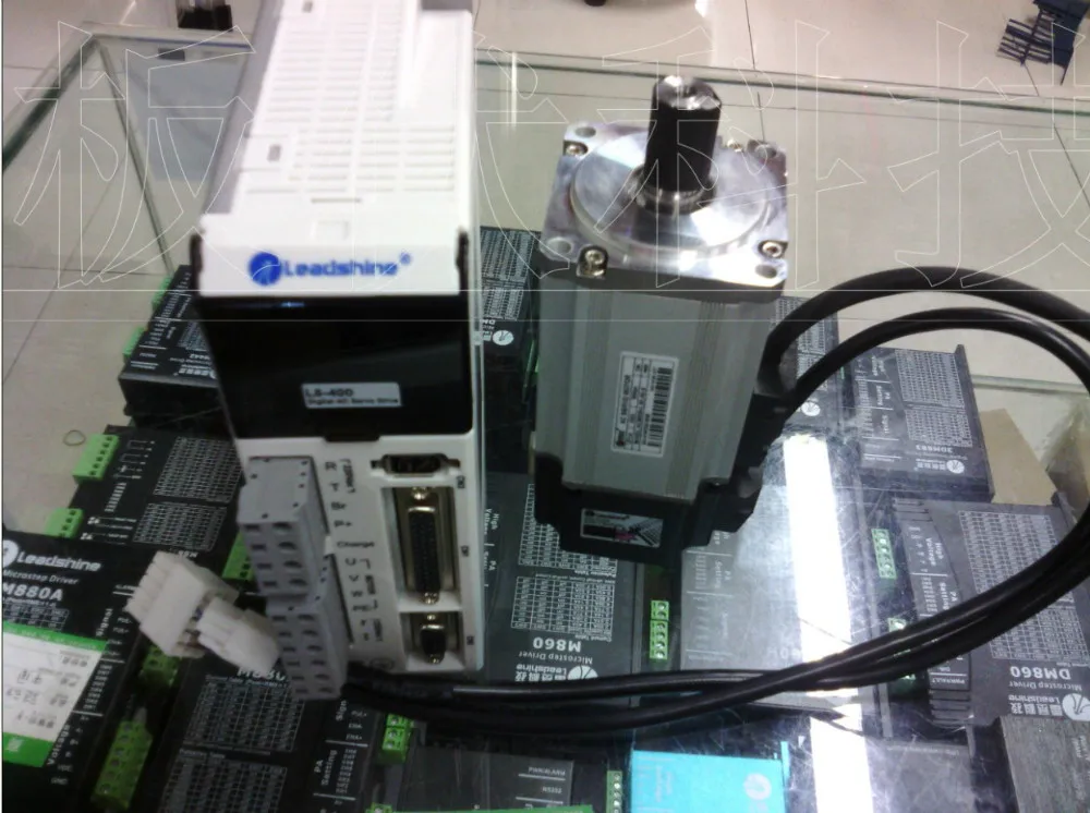 NOVA Leadshine AC Servo Drive L5-400 e AC servo motor de 400 W ACM6004L2H-B codificador 2500 linha de trabalho em 220VAC RUN 3000 RPM out 1.27NM