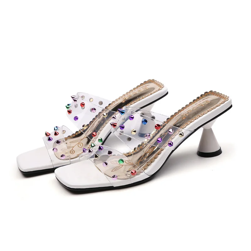 Ekoak/женские босоножки на высоком каблуке; женская летняя обувь для вечеринки и свадьбы; женские модные прозрачные сандалии с заклепками - Цвет: White