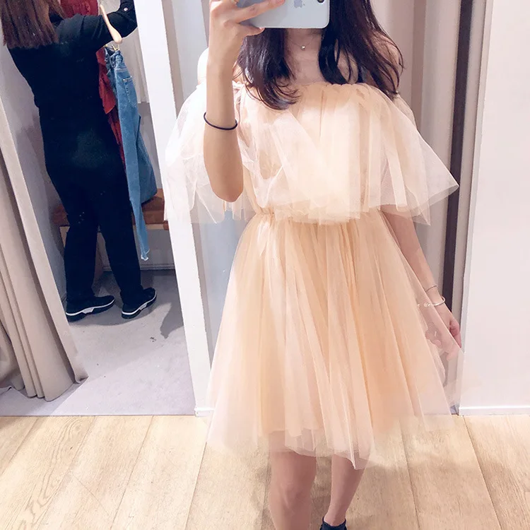 

2019 Spring New Dress Trim Thin Princess Style One Shoulder Gauze Women's Dress Slash Neck Knee-Length Straight Dress Women