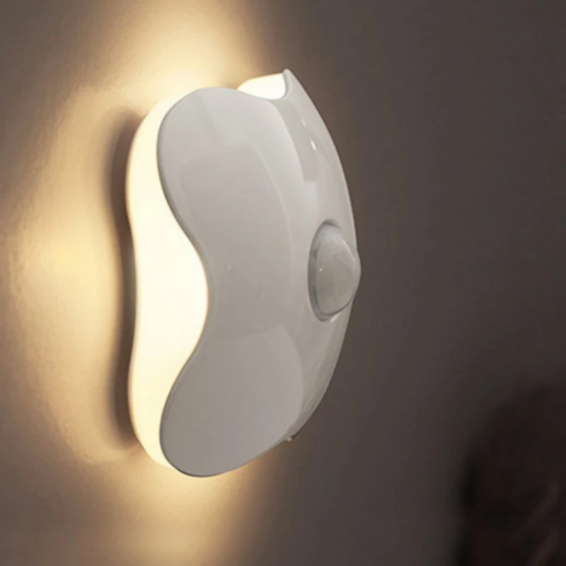 

Motion Sensor Led Cabinet Night Light/Induction Sensor Wall Lamp Corridor Night Light Clover Shape Light Power 3*AAA battery